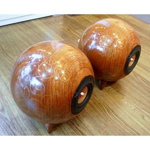 欅無垢材球形スピーカー「Jupiter WRD-8」摺漆仕上に葡萄唐草金線蒔絵 - solid zelkova globe loudspeakers Jupiter WRD-8 rubbing lacquerd finish and gold grapevine arabesque Makie